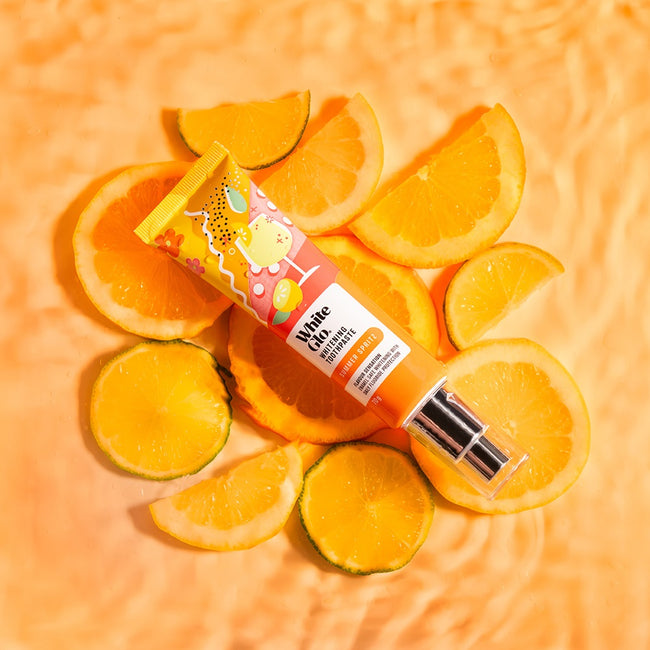 White Glo Summer Spritz wybielająca pasta do zębów 70g