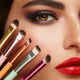 KIKO Milano Smart Eyeliner Brush 203 pędzelek do oczu z ukośnie ściętą końcówką