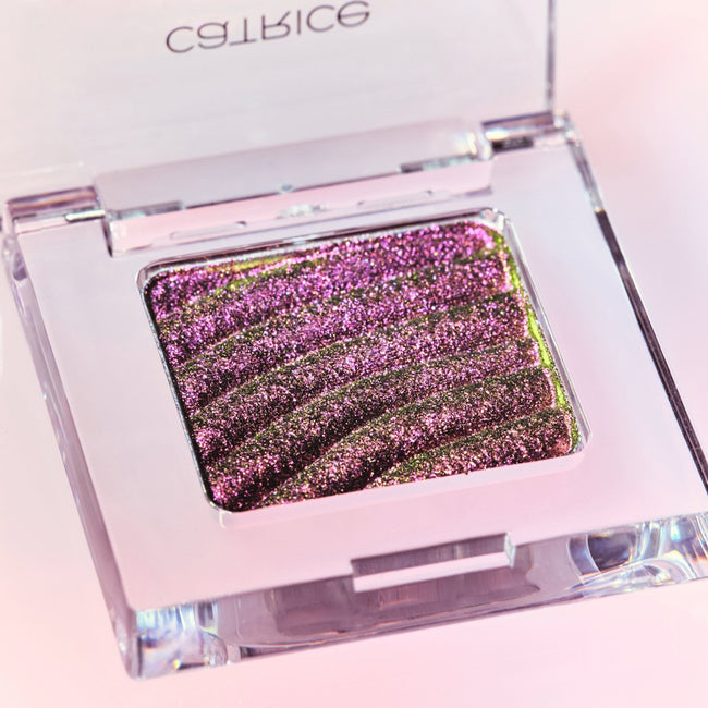 Catrice Prismatic Shift Eyeshadow cień do powiek z pryzmatycznym efektem