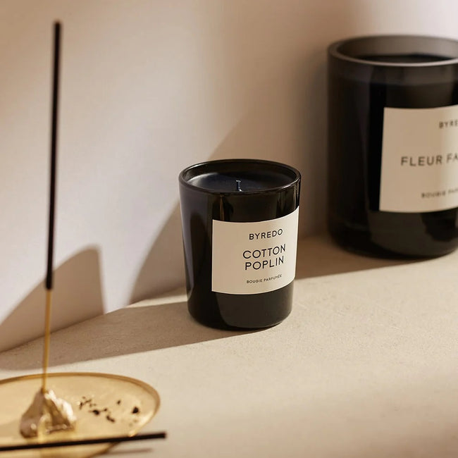 Byredo Cotton Poplin świeca zapachowa 70g