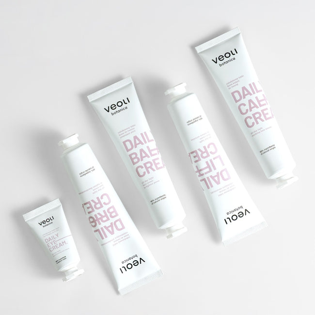 Veoli Botanica Daily Eye Cream całodzienny lekki krem nawilżający pod oczy 15ml