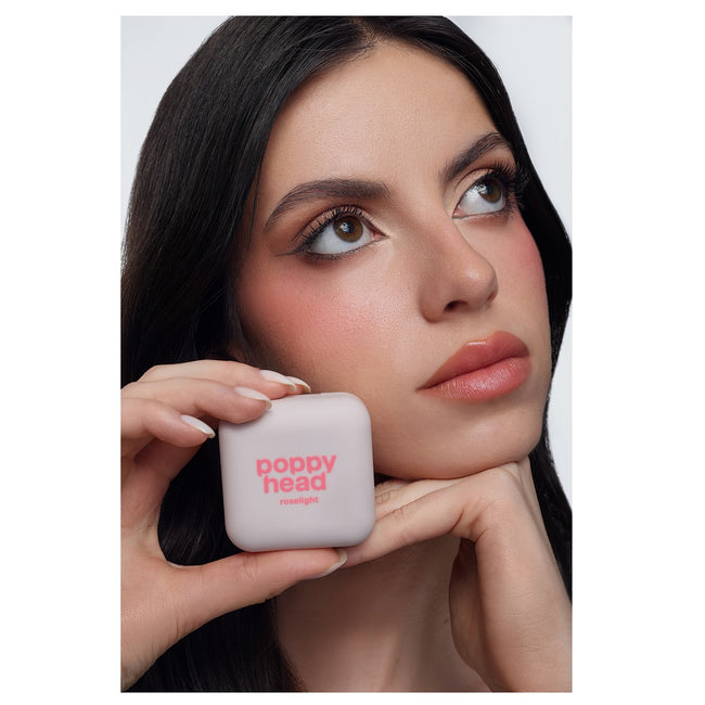 Poppy Head Roselight wypiekany róż rozświetlający 8.2g
