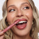 LOVRO Non-Transfer Lip Oil zastygający olejek do ust 1.75g