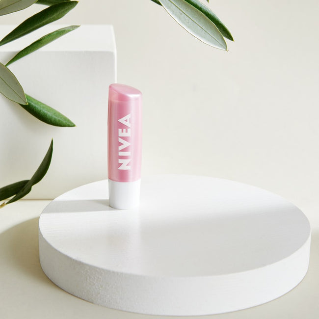 Nivea Pielęgnująca pomadka do ust
