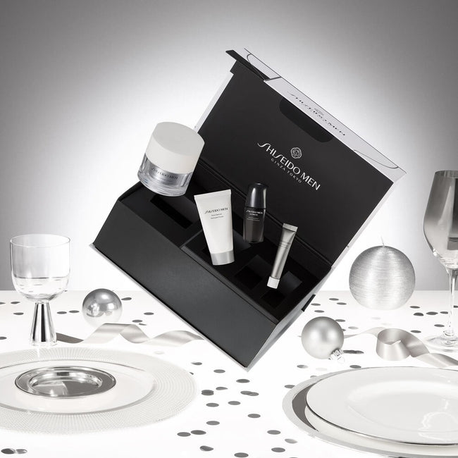 Shiseido Men Total Age-Defense Program zestaw nawilżający krem do twarzy 50ml + pianka do mycia twarzy 30ml + serum przeciwstarzeniowe 10ml + krem pod oczy 5ml