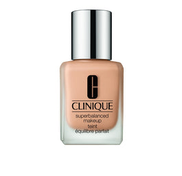 Clinique Superbalanced™ Makeup wygładzający podkład do twarzy