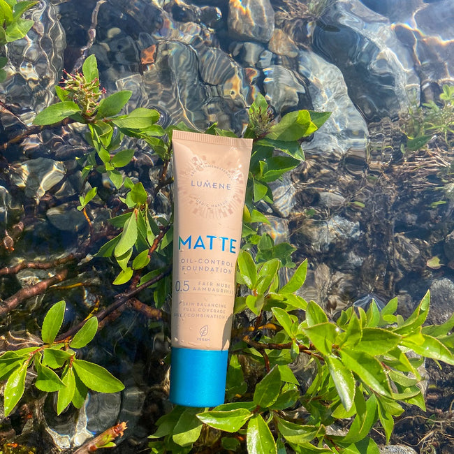 Lumene Matte Oil-Control Foundation SPF20 podkład matujący do twarzy