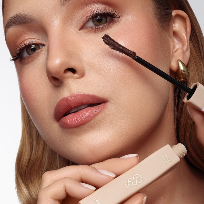 LOVRO Wavy Lash tusz do rzęs pogrubiająco-podkręcający