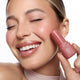 LOVRO Blush Stick kremowy róż do policzków w sztyfcie