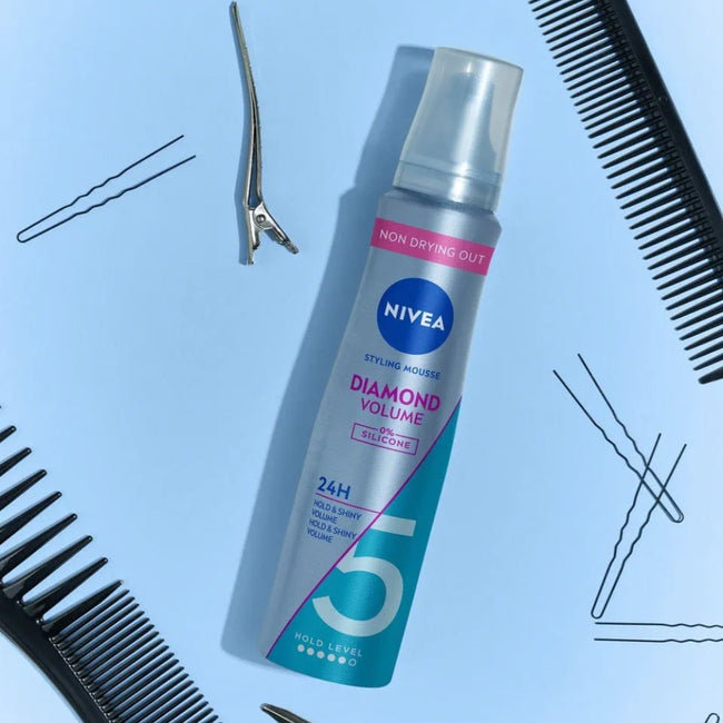 Nivea Diamond Volume Care pianka do włosów 150ml