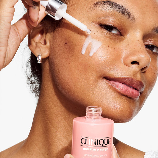 Clinique Moisture Surge™ Active Glow Serum aktywne serum zapewniające blask 30ml