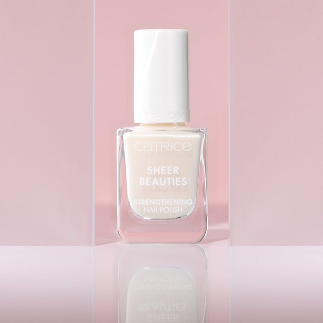 Catrice Sheer Beauties Strengthening Nail Polish wzmacniający lakier do paznokci