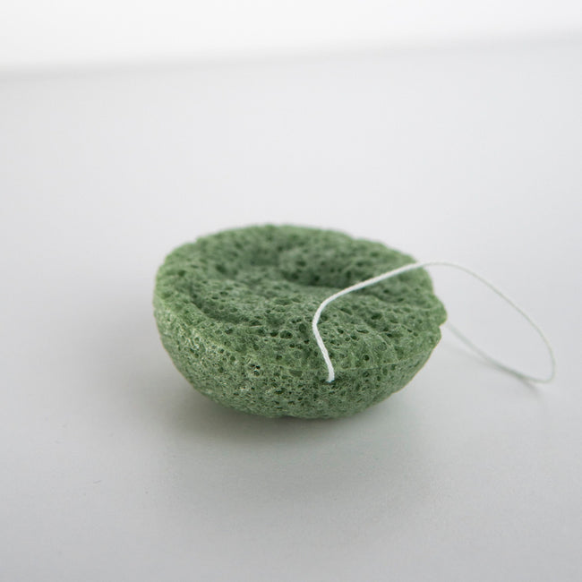 Mohani Konjac Sponge naturalna gąbka do mycia twarzy z zieloną herbatą