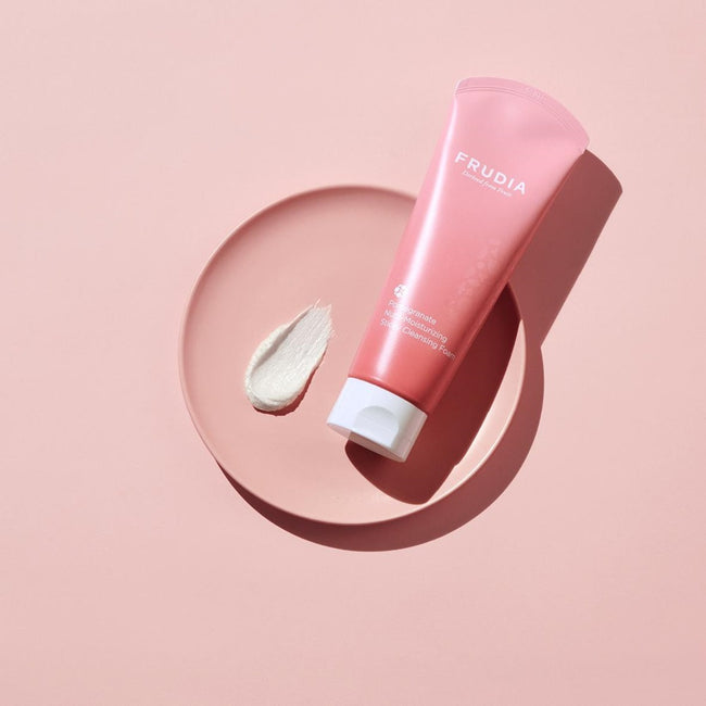 Frudia Pomegranate Nutri-Moisturizing Sticky Cleansing Foam odżywczo-nawilżająca pianka z ekstraktem z granatu 145ml