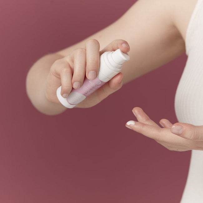 BasicLab Esteticus serum regenerujące strukturę skóry z ceramidami 1% i kompleksem peptydów 5% Sprężystość i Odbudowa 50ml